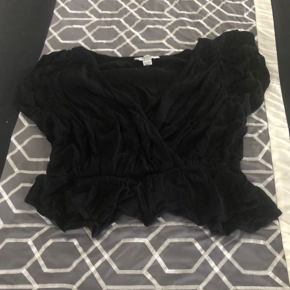 Crop top bundle!! - Picture 5 of 7